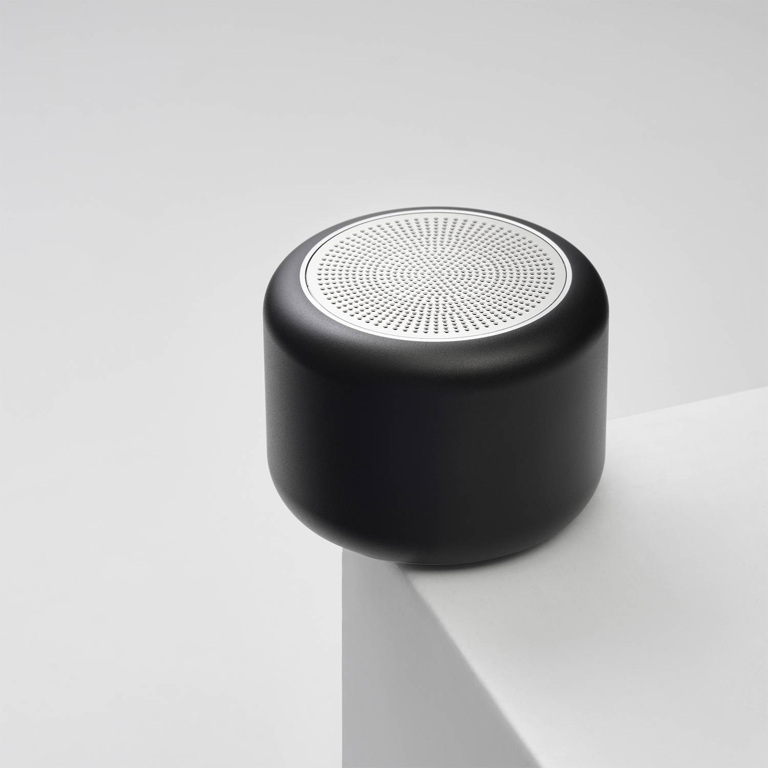 Беспроводная колонка Пэшн (Passion) 80dB 600 mAh (Bluetooth 5.4), черная