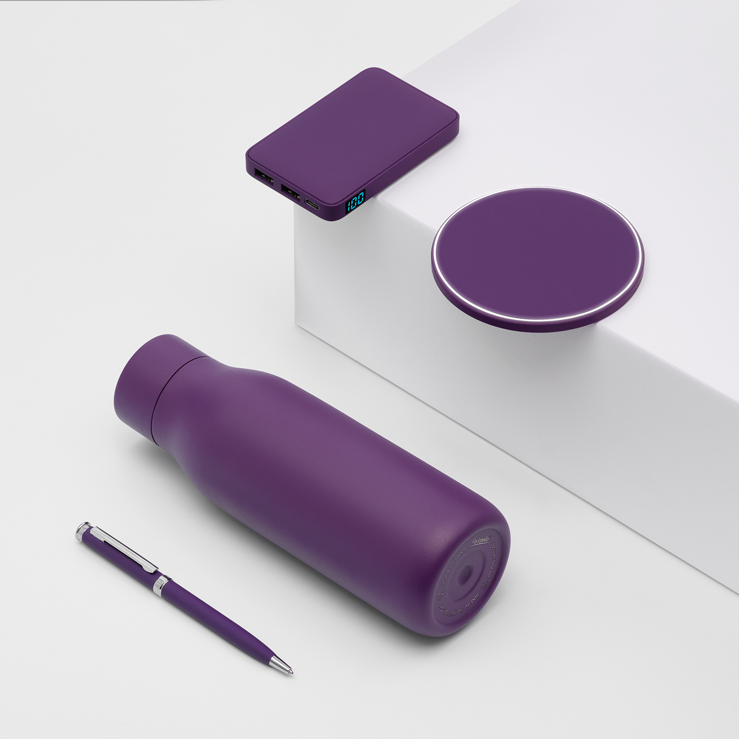 Беспроводное зарядное устройство с подсветкой 15W Аурис (Auris), фиолетовое