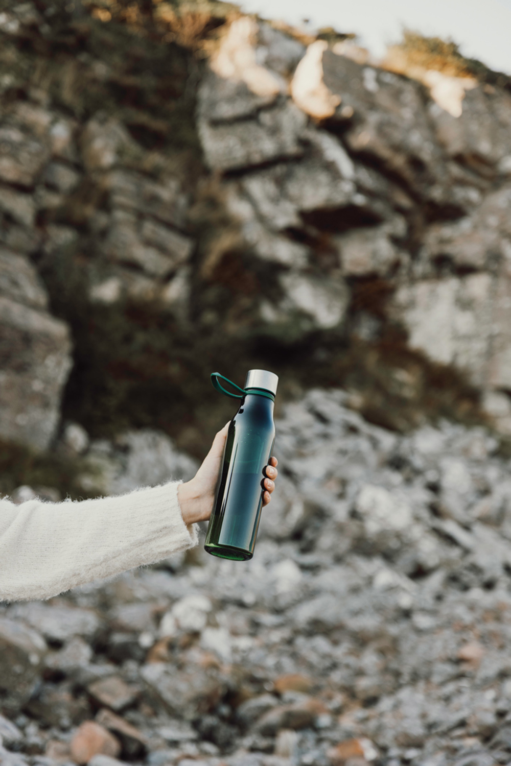 Бутылка для воды VINGA Lean из rPET RCS, 800 мл