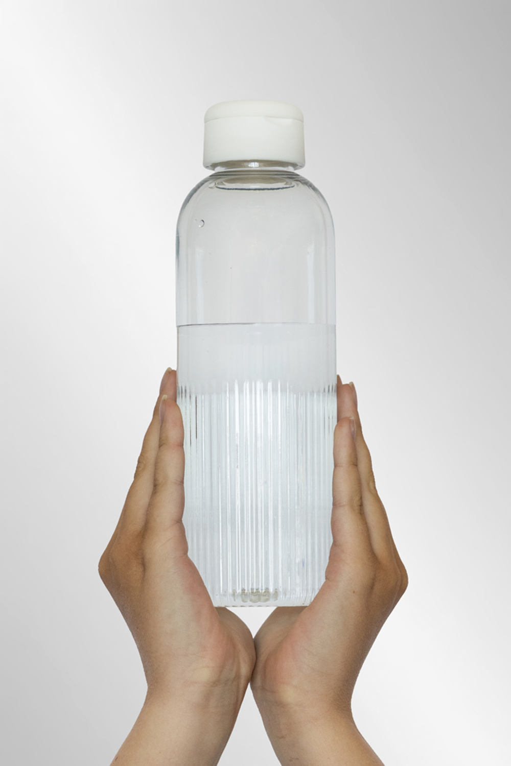 Бутылка Ripple из rPET RCS с кольцом-держателем, 750 мл