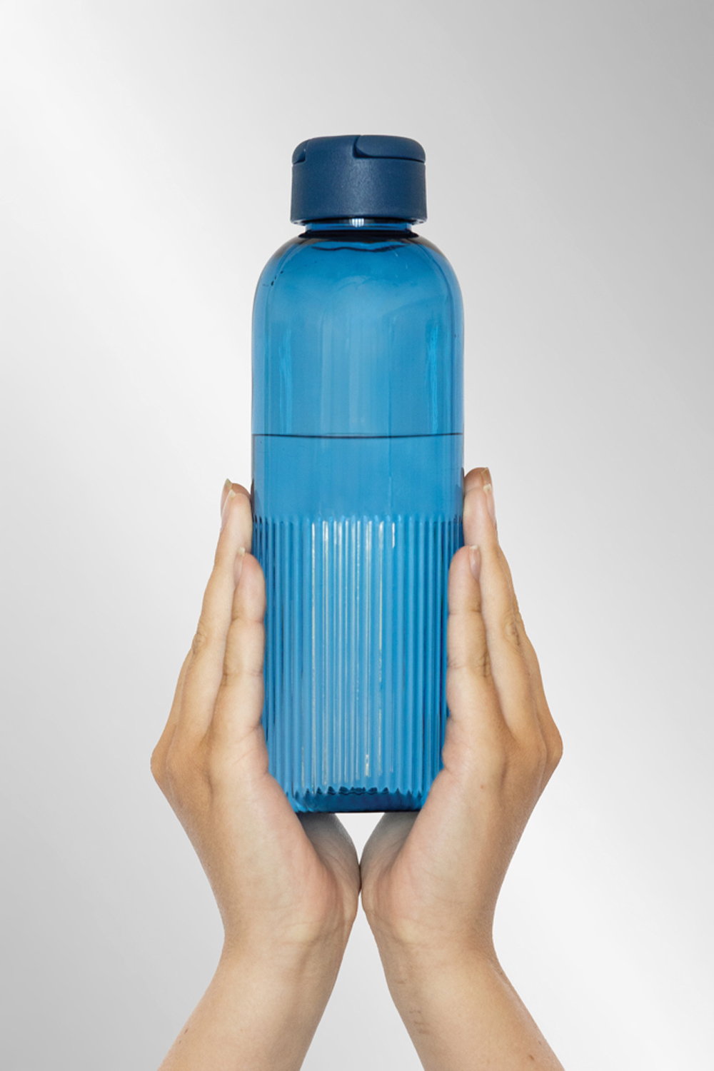 Бутылка Ripple из rPET RCS с кольцом-держателем, 750 мл