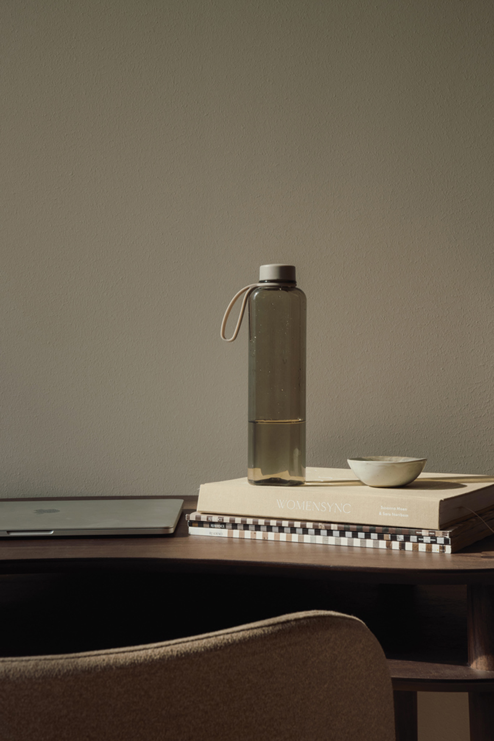 Бутылка VINGA Arch из rPET RCS, 550 мл