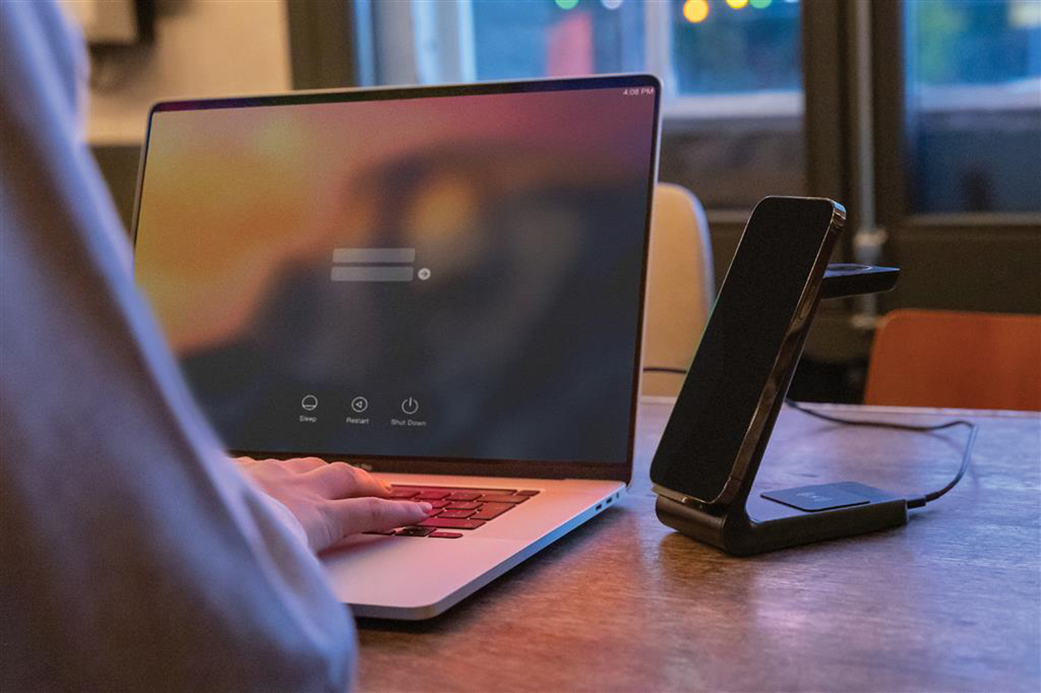 Док-станция 3-в-1 Urban Vitamin Fairfield из переработанного пластика RCS