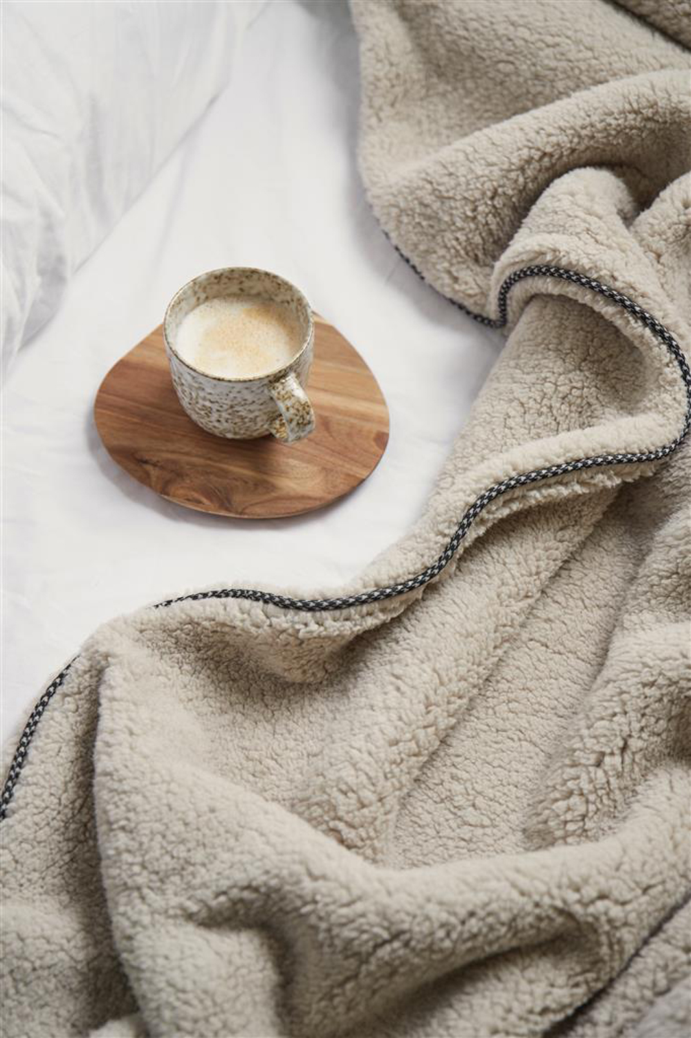 Двухслойный плед VINGA Maine из rPET GRS, 130х170 см