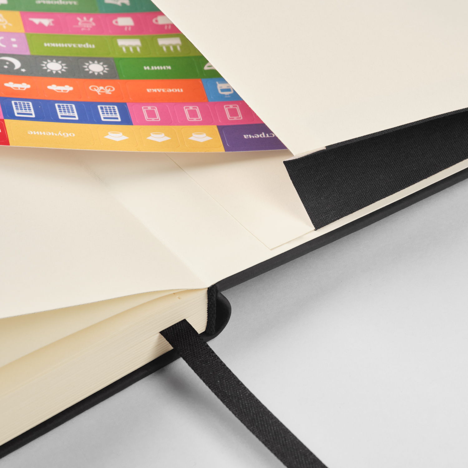 Ежедневник Альфа (Alpha) недатированный, черный/бежевый