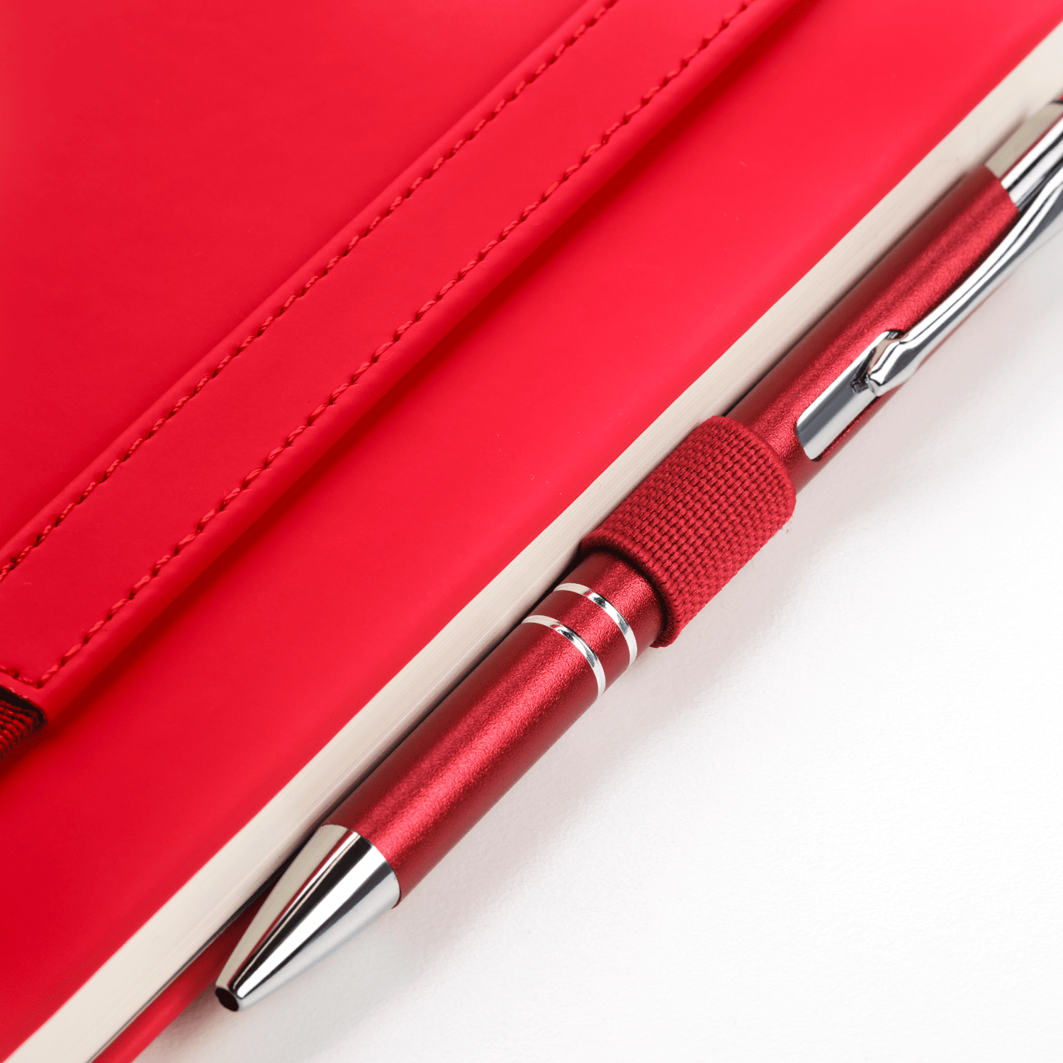 Ежедневник Альфа (Alpha) недатированный, красный/серый