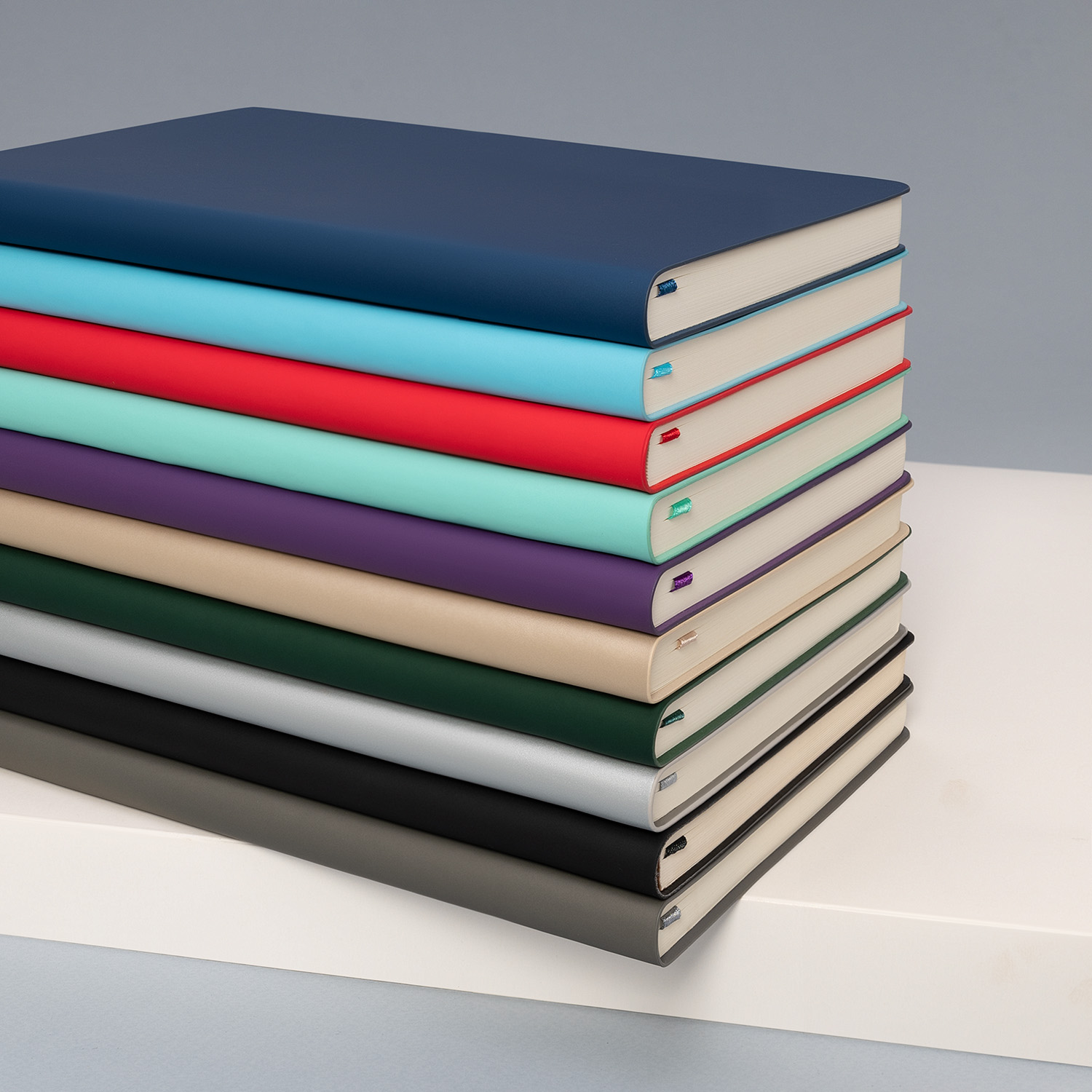 Ежедневник Спарк (Spark) недатированный, белое золото (с упаковкой, со стикерами)