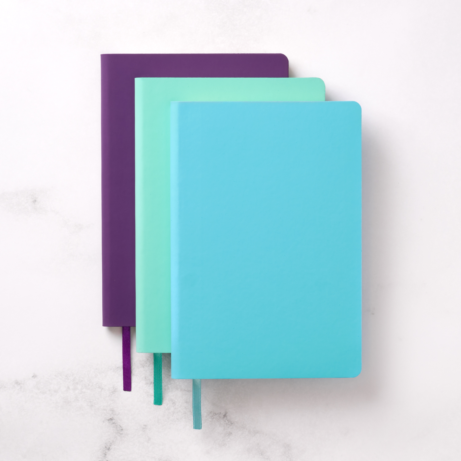 Ежедневник Спарк (Spark) недатированный, лазурный (без упаковки, без стикера, с серой подложкой)