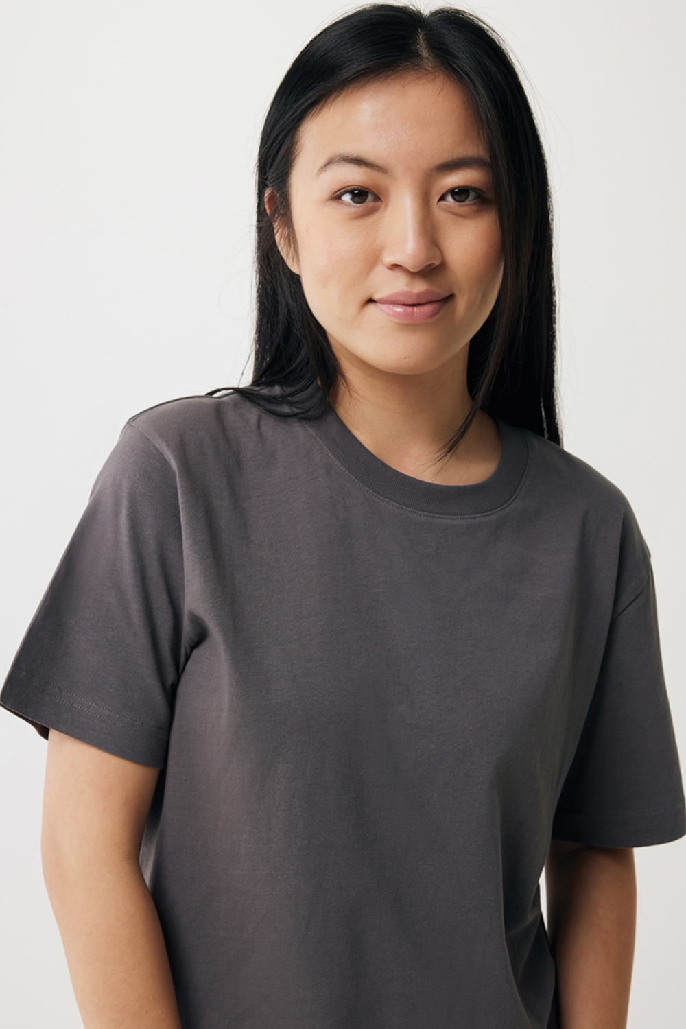 Футболка Iqoniq Kakadu из переработанного хлопка, свободный крой, унисекс, 180 г/м²