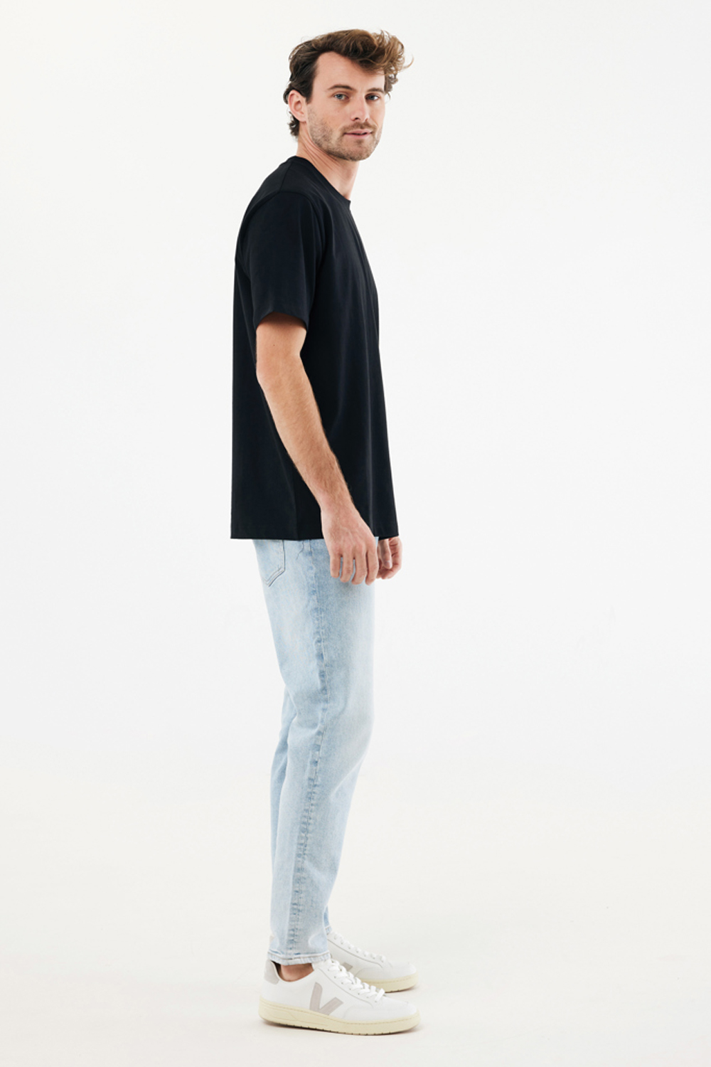 Футболка Iqoniq Nikko из переработанного хлопка, 220 г/м²