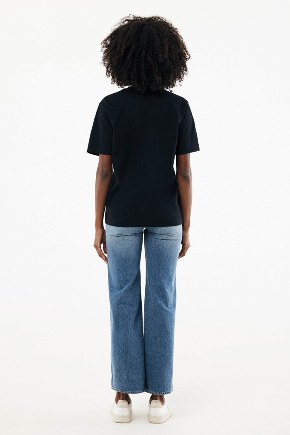 Футболка Iqoniq Nikko из переработанного хлопка, 220 г/м²