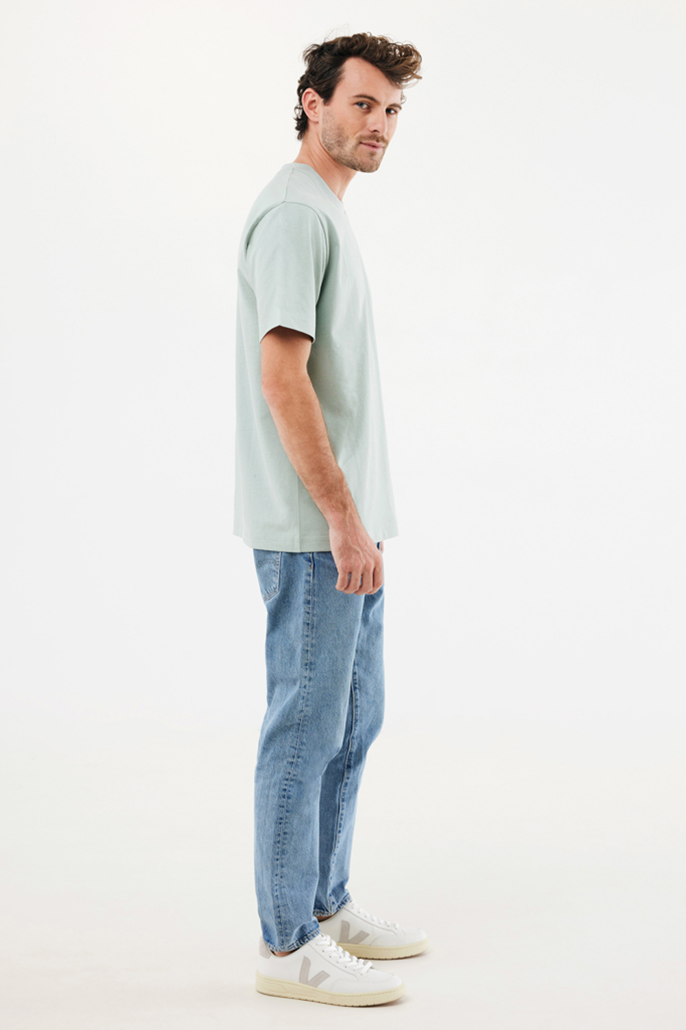 Футболка Iqoniq Nikko из переработанного хлопка, 220 г/м²