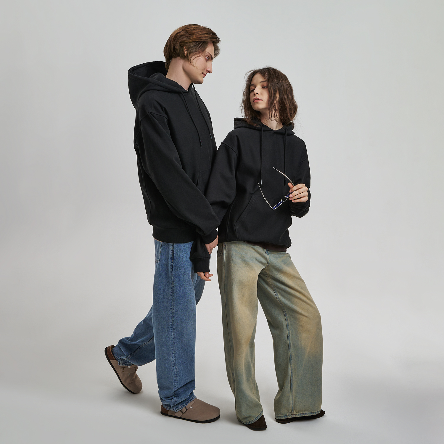 Худи релакс унисекс Адвенче (Adventure), черный, размер XS/S