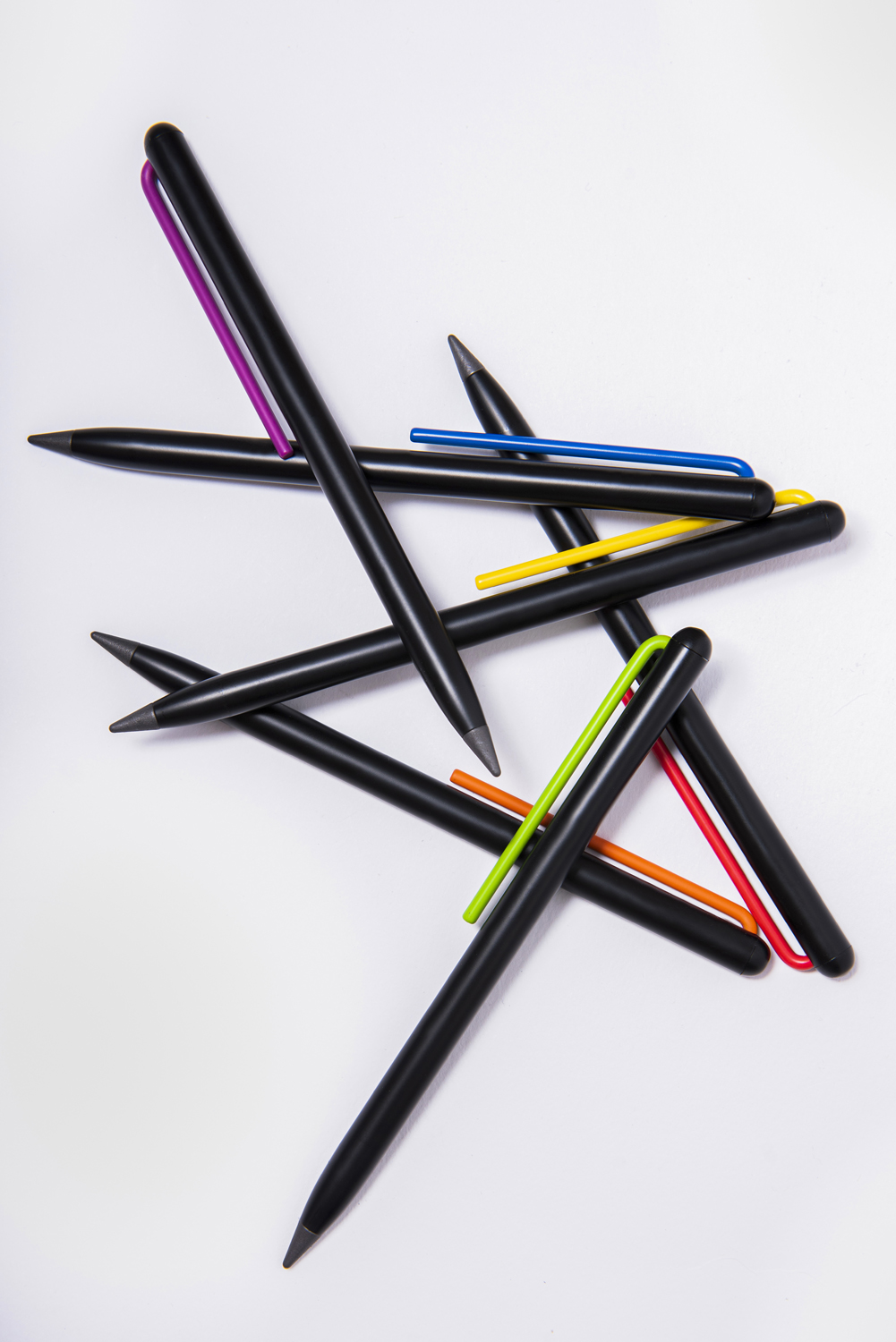 Карандаш GrafeeX с зеленым клипом в чехле