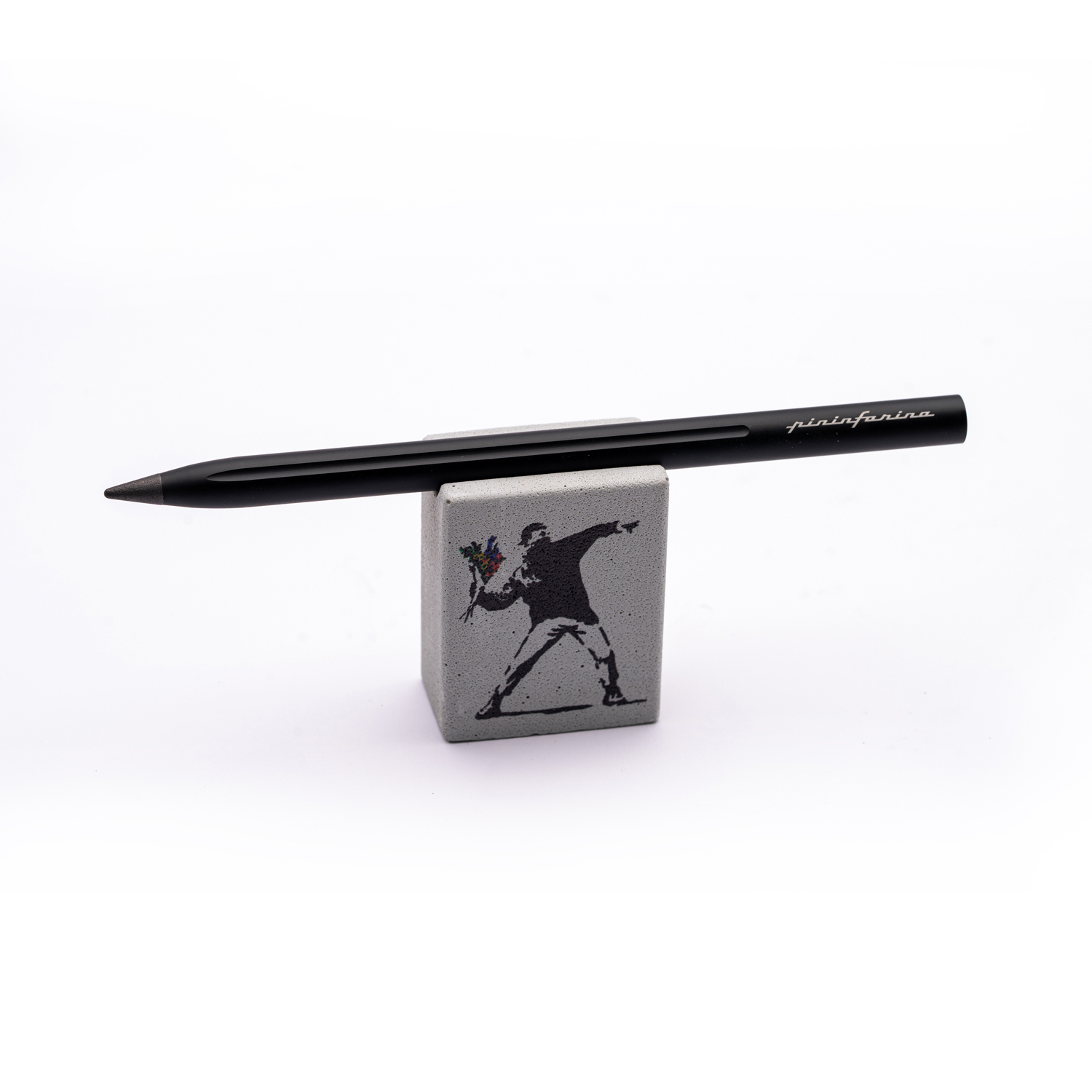 Набор Pininfarina Banksy Метатель цветов: карандаш SMART с бетонной подставкой