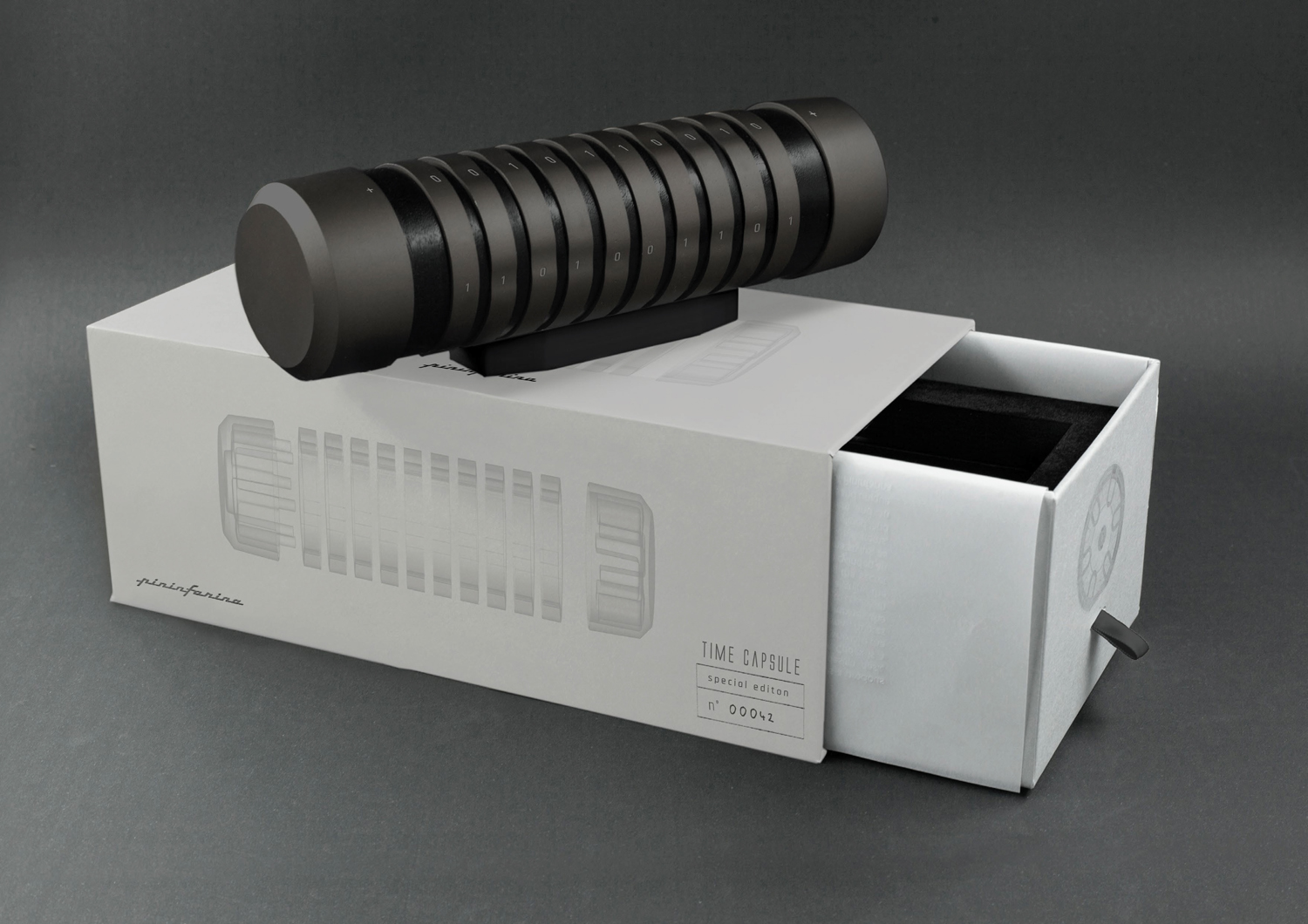 Набор Pininfarina TIME CAPSULE 2023 футляр с шифром и вечная ручка Aero