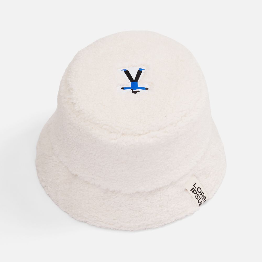 Панама Oblako, утепленная, молочно-белая