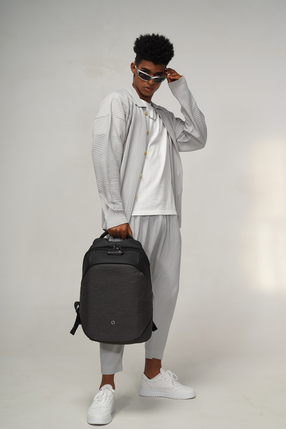 Рюкзак KORIN ClickPack 46х34х16 см, черный