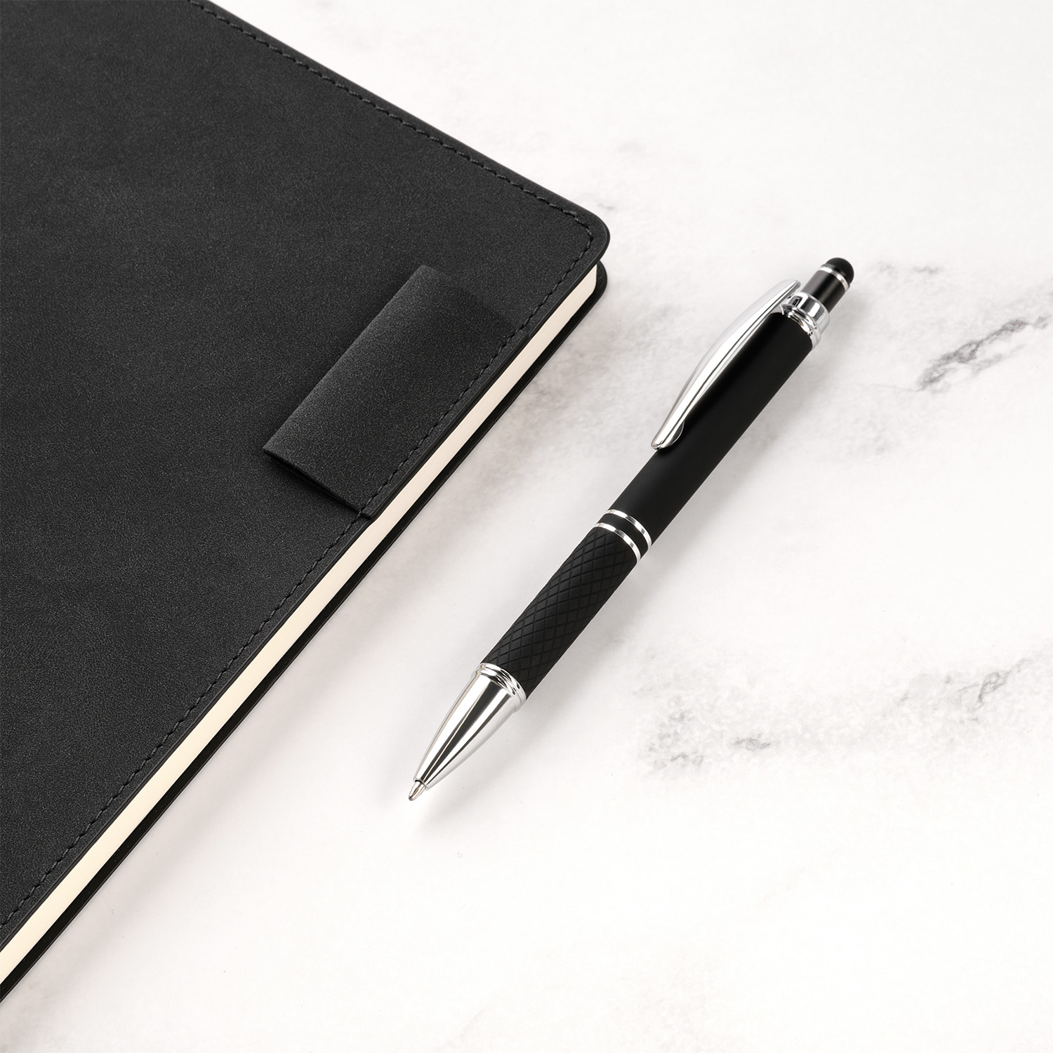 Шариковая ручка Альт (Alt), черная