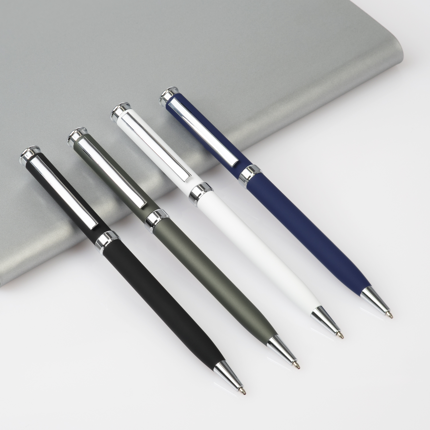 Шариковая ручка Бенуа (Benua), черная