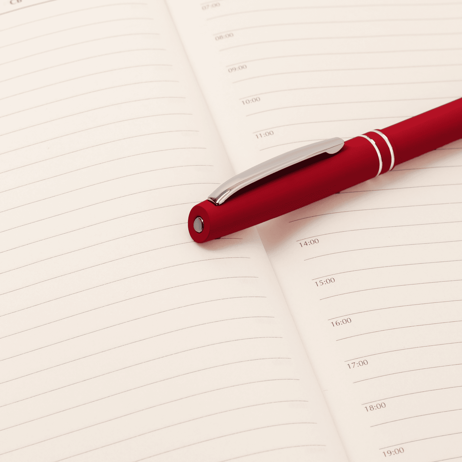 Шариковая ручка Консул (Consul), красная