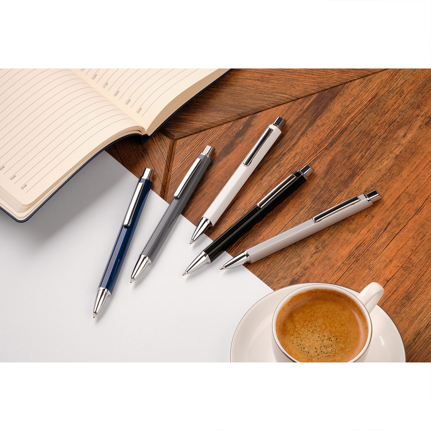 Шариковая ручка Пента (Penta), серая