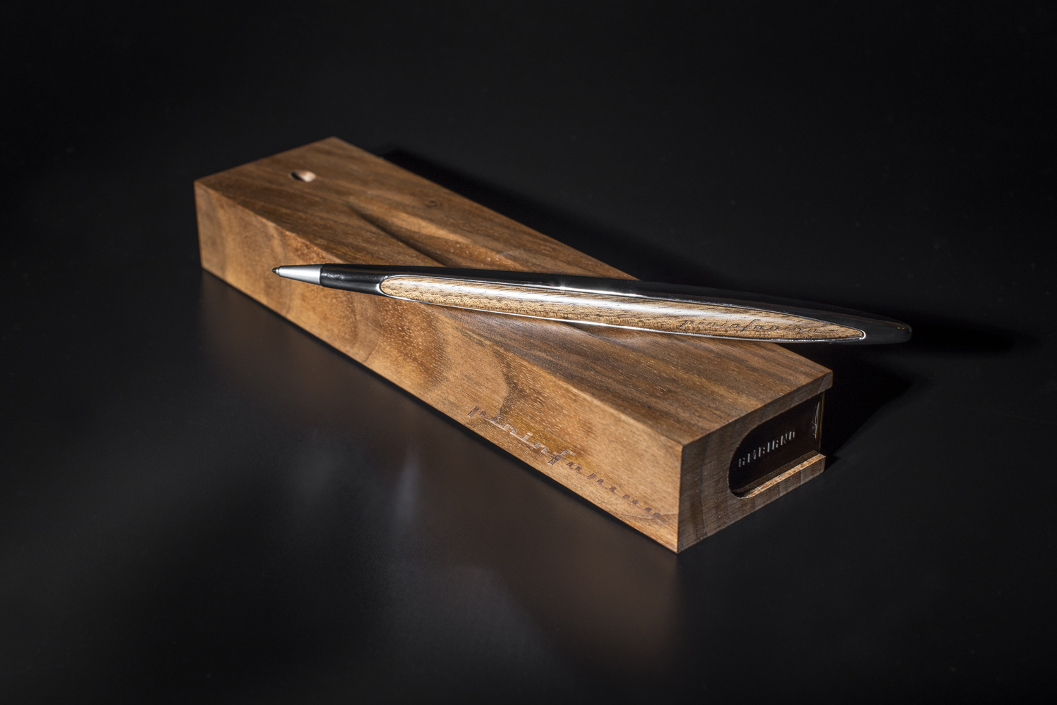 Шариковая ручка Pininfarina Cambiano BLUE