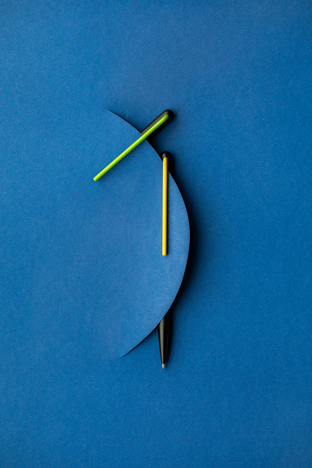 Шариковая ручка Pininfarina GrafeeX с зеленым клипом в чехле