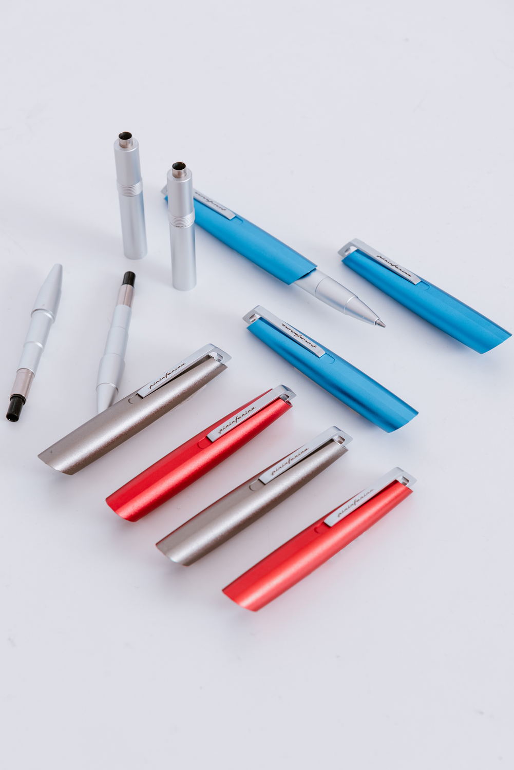 Шариковая ручка Pininfarina PF GO TITANIO