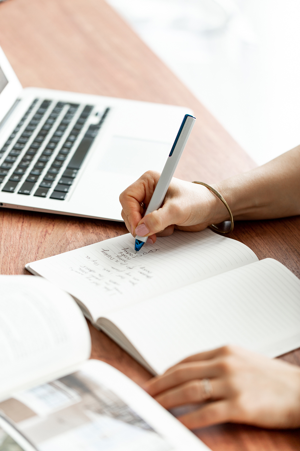 Шариковая ручка PININFARINA PF One SILVER /BLUE