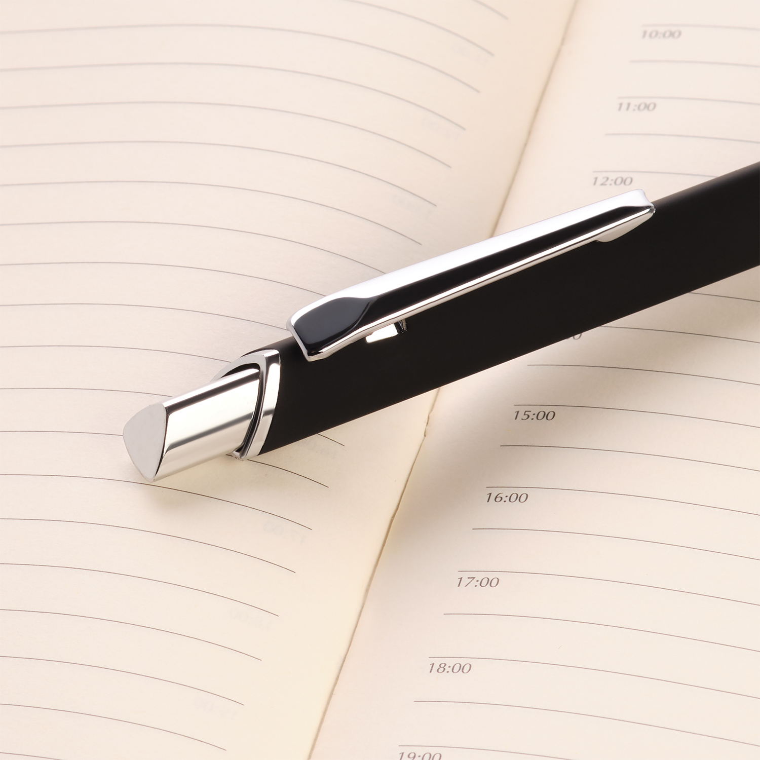 Шариковая ручка Пирамид Нео (Pyramid NEO), черная