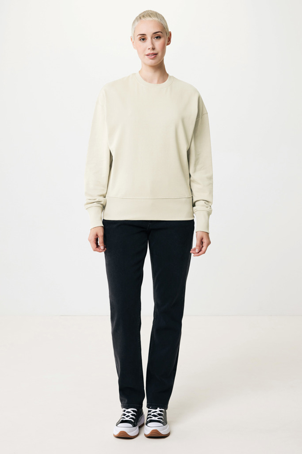 Свитшот Iqoniq Kruger из переработанного хлопка, свободный крой, унисекс, 340 г/м²