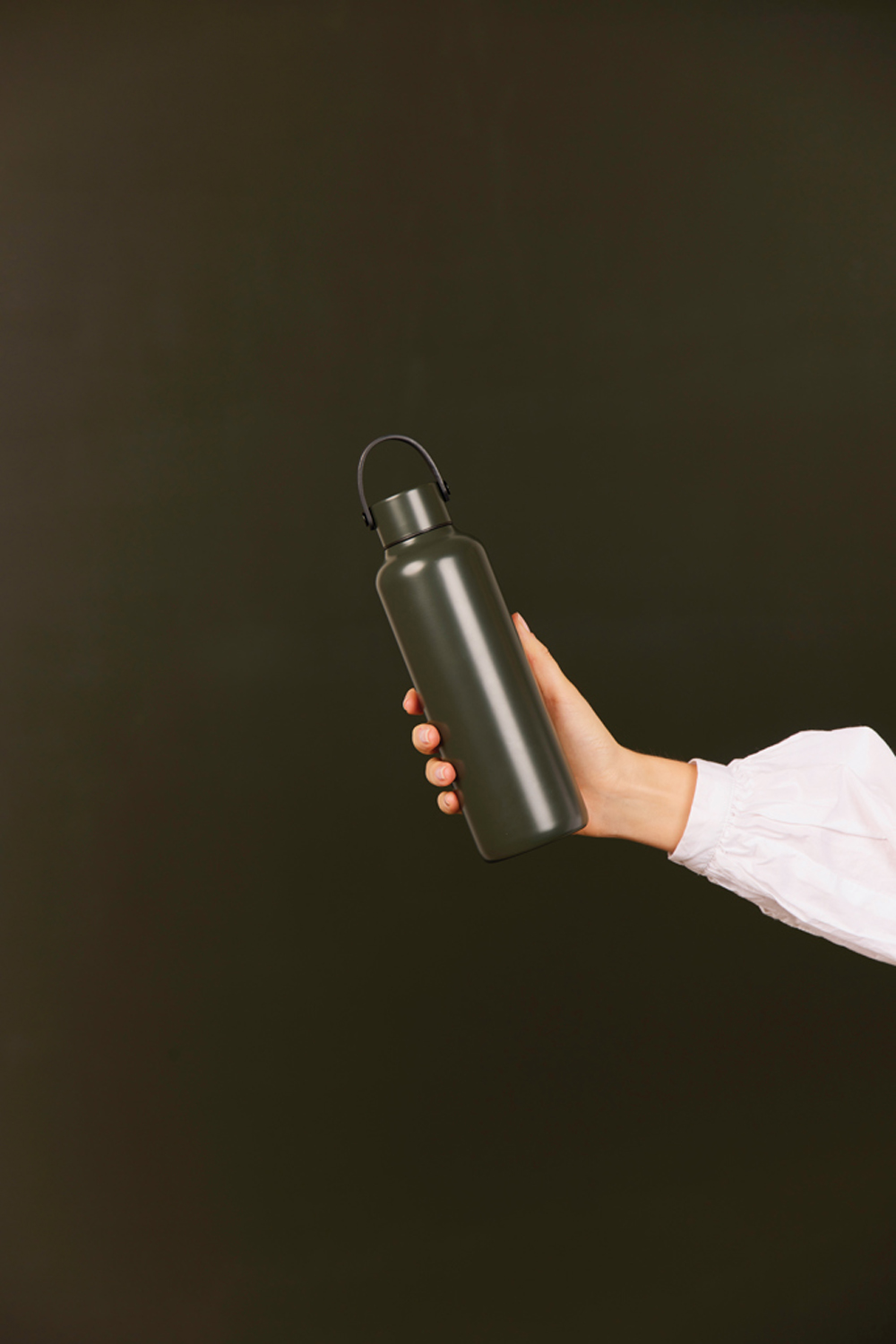 Термобутылка VINGA Baltimore из переработанной стали RCS, 600 мл