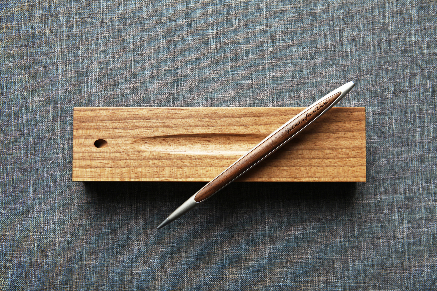 Вечная ручка Pininfarina Cambiano ALUMINIUM