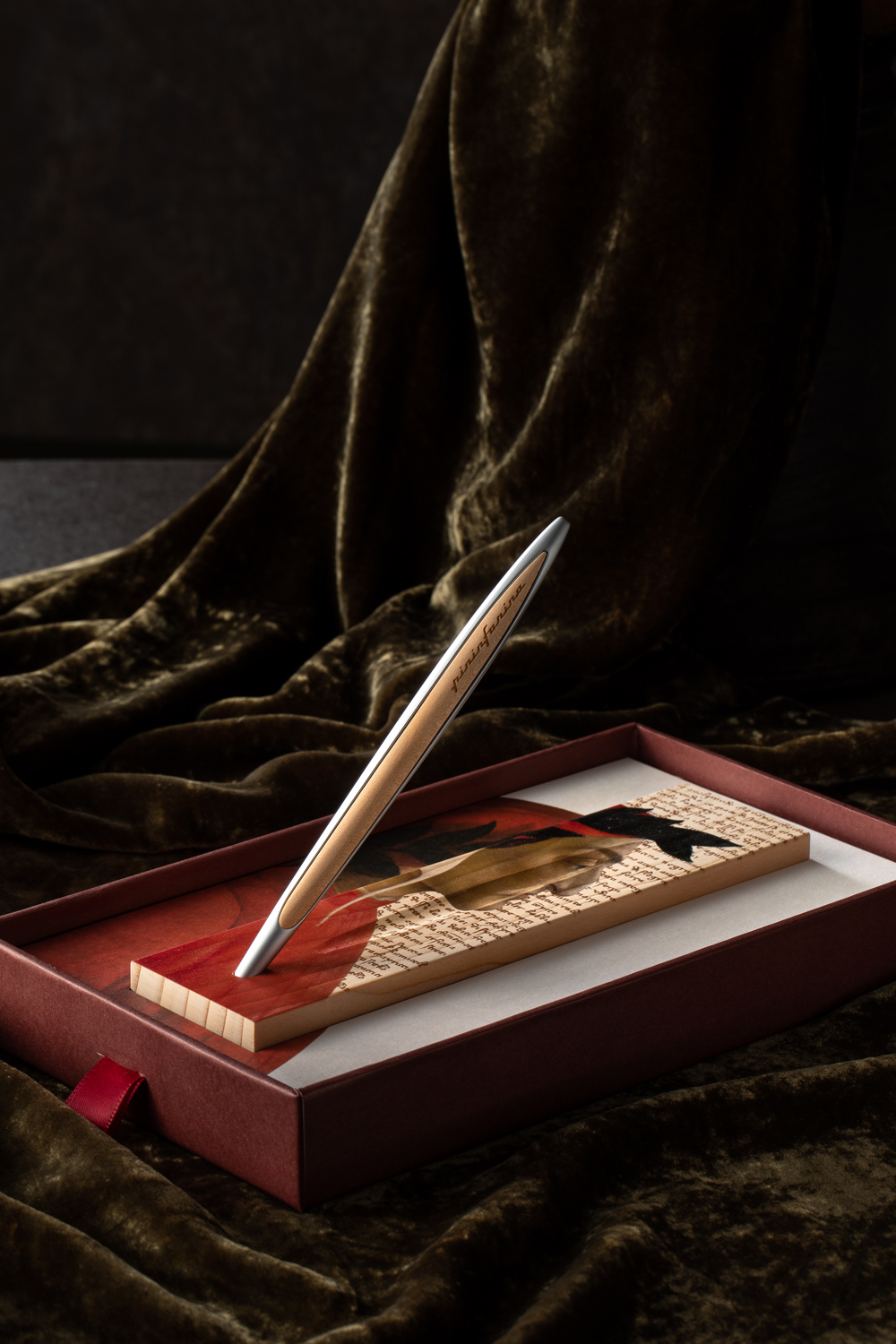 Вечная ручка Pininfarina Cambiano DANTE EXCLUSIVE