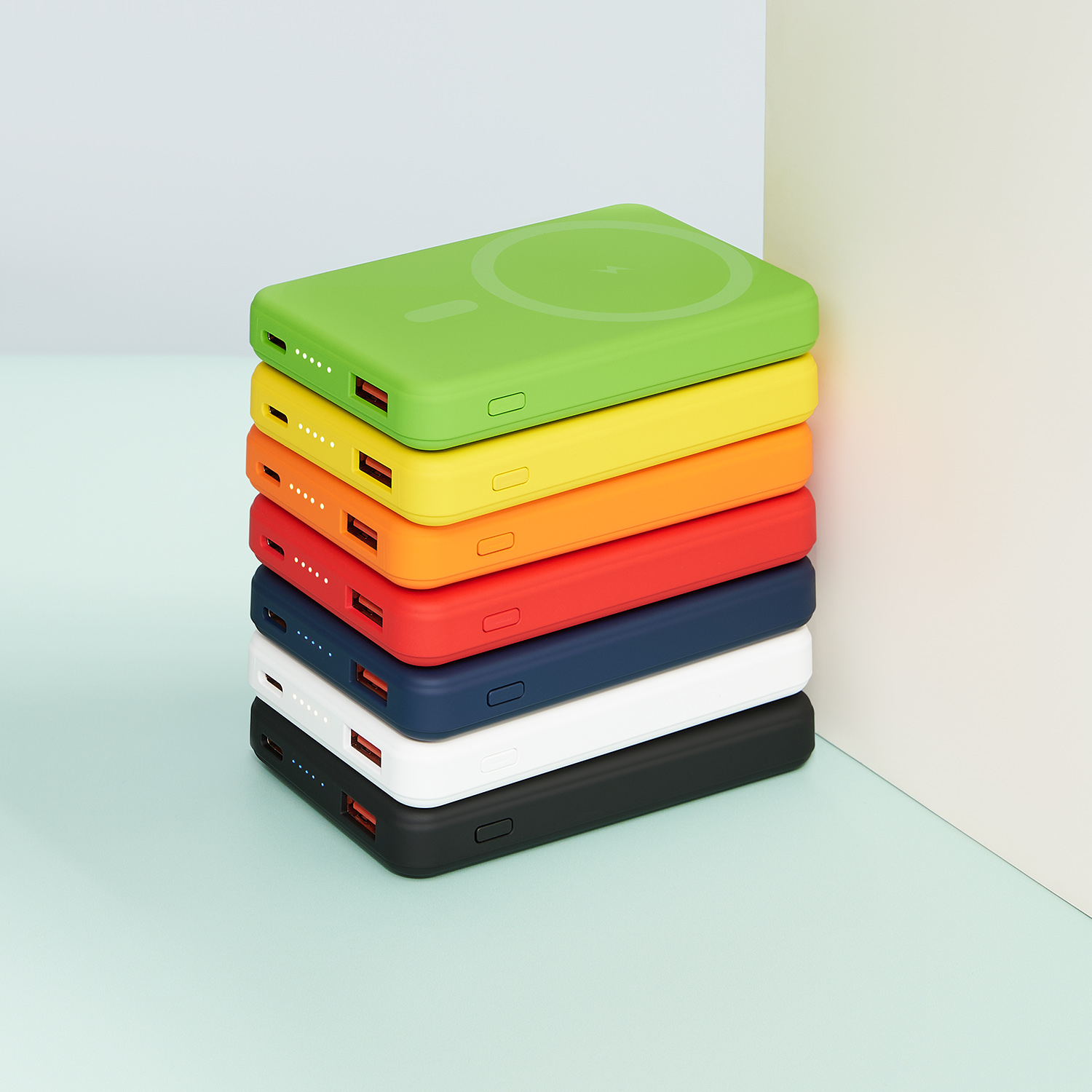 Внешний аккумулятор Ларго PD (Largo PD) 5000mAh с функцией беспроводной зарядки 15W, синий