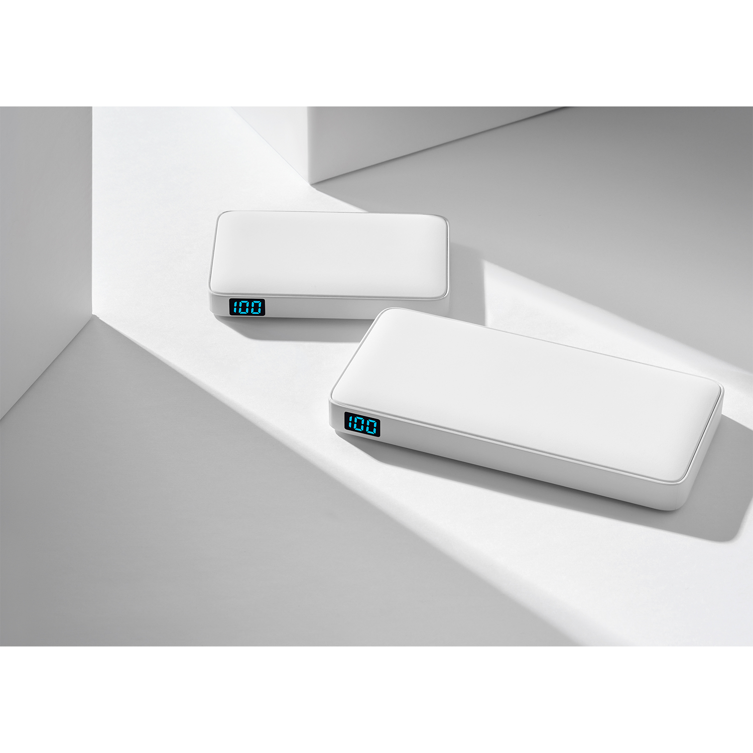 Внешний аккумулятор с подсветкой Анкор Плюс PD (Ancor PD Plus) 10000 mAh, белый