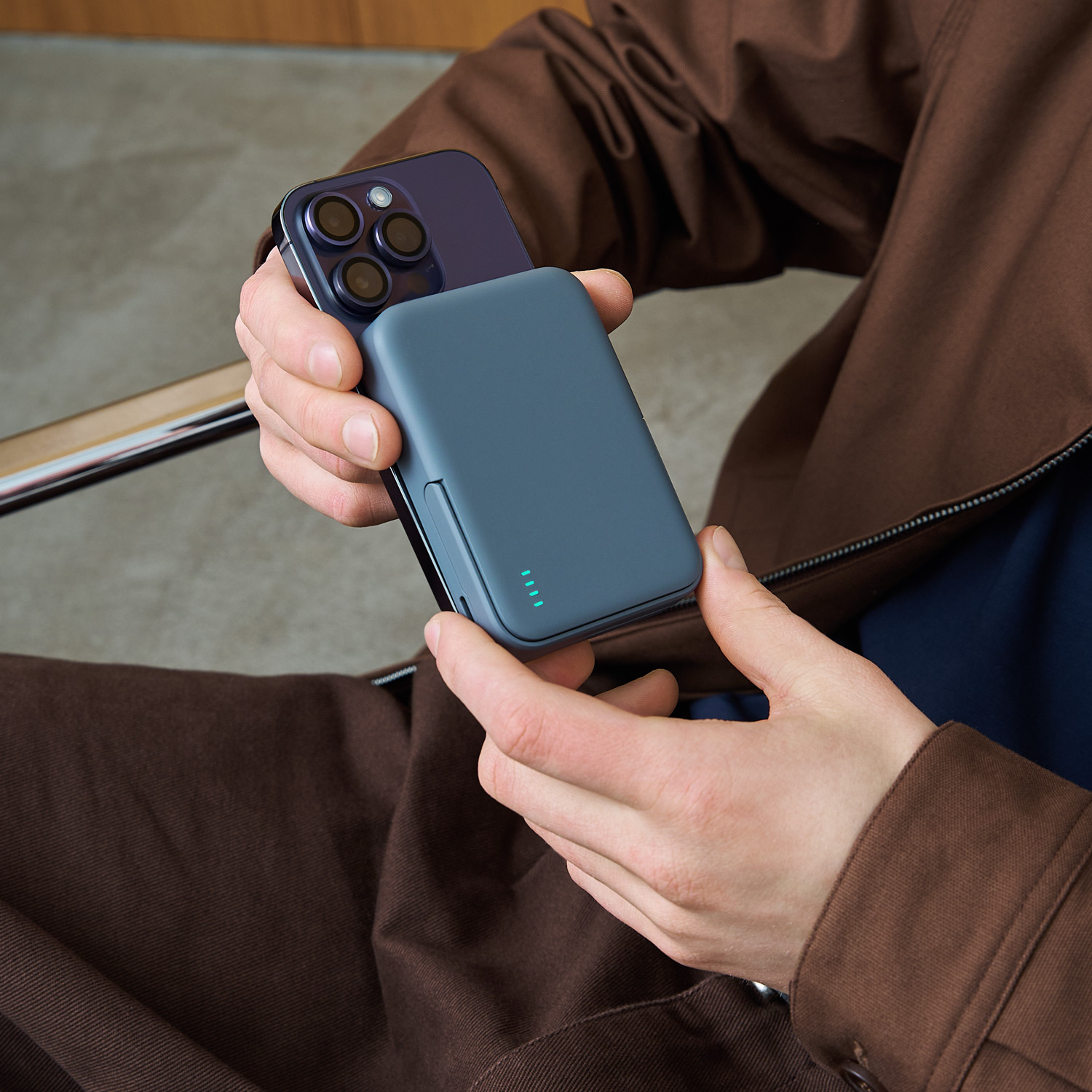 Внешний аккумулятор Юнион PD (Union PD) 10000mAh с функцией беспроводной зарядки 15W, серый